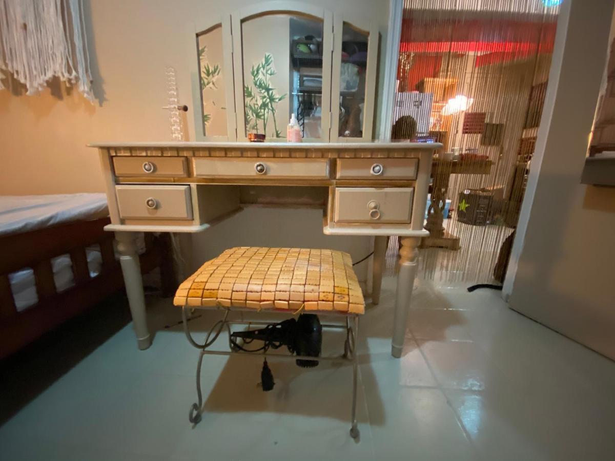 Bamboo Home With Garden Appartamento New York